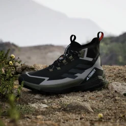 Adidas Men's Terrex Free Hiker 2 Gore-Tex Core Black/Carbon/Olistr