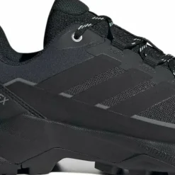 Adidas Women's Terrex Skychaser Ax5 Core black/Core black/Semi flash aqua