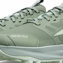 Altra Women's Lone Peak 9+ GORE-TEX Dusty Olive