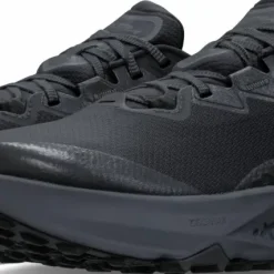 Altra Women's Timp 6 Black/Black