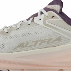 Altra Women's Torin 8 Tan
