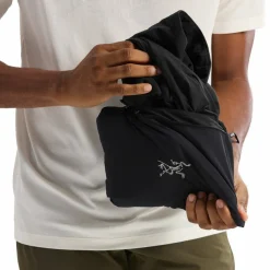 Arc'teryx Men's Atom SL Jacket Black