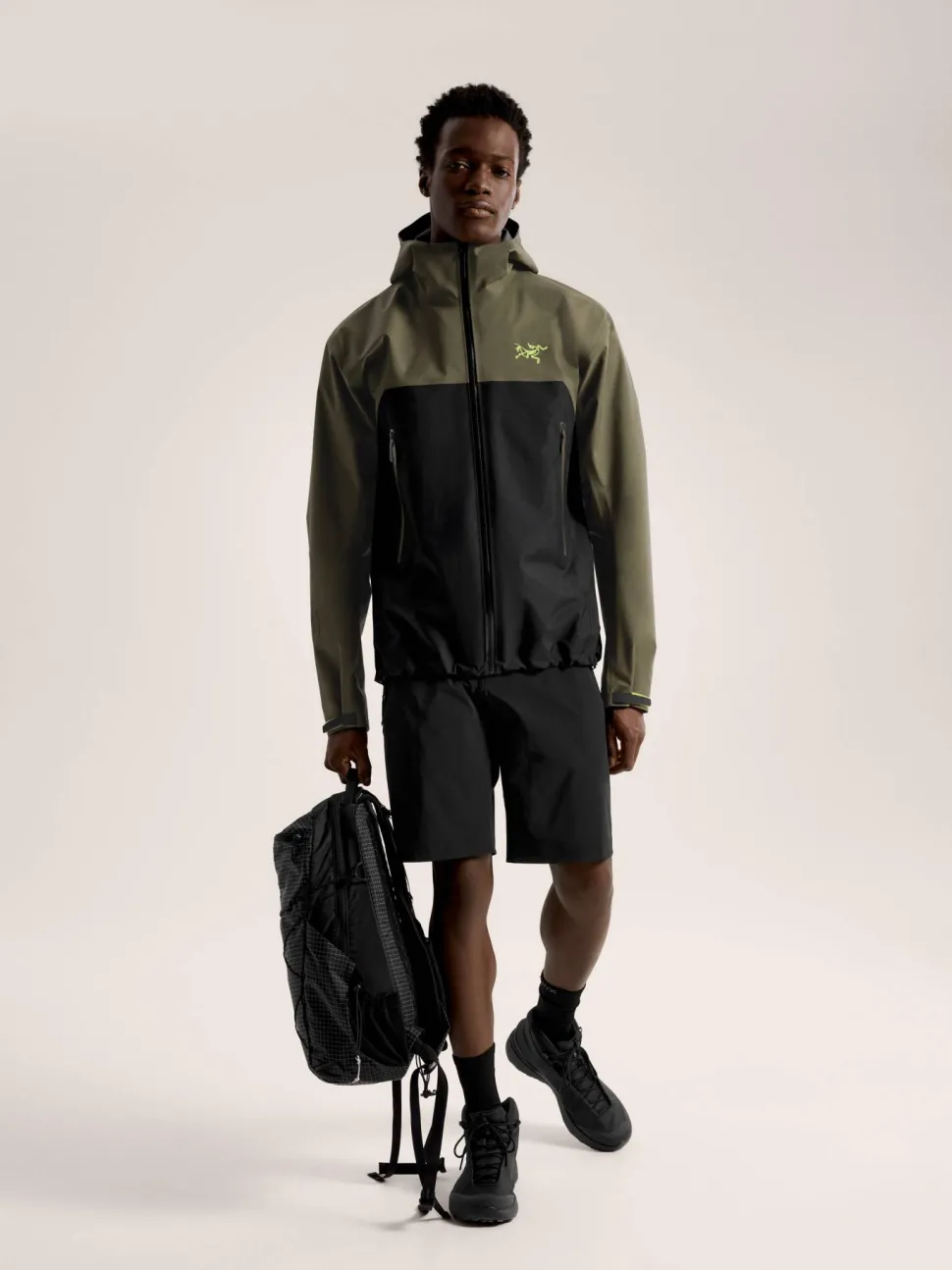 Arc'teryx Men's Beta Jacket Spotlight