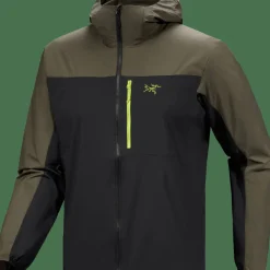 Arc'teryx Men's Squamish Hoody Spotlight