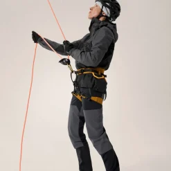 Arc'teryx Women's Alpha Jacket Graphite / Black