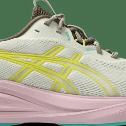Asics Women's GEL-Pulse 17 TR Light Dust/Cacti