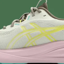 Asics Women's GEL-Pulse 17 TR Light Dust/Cacti