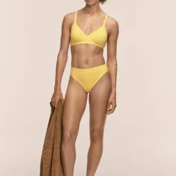 Casall Women's Overlap Bikini Top Sunflower