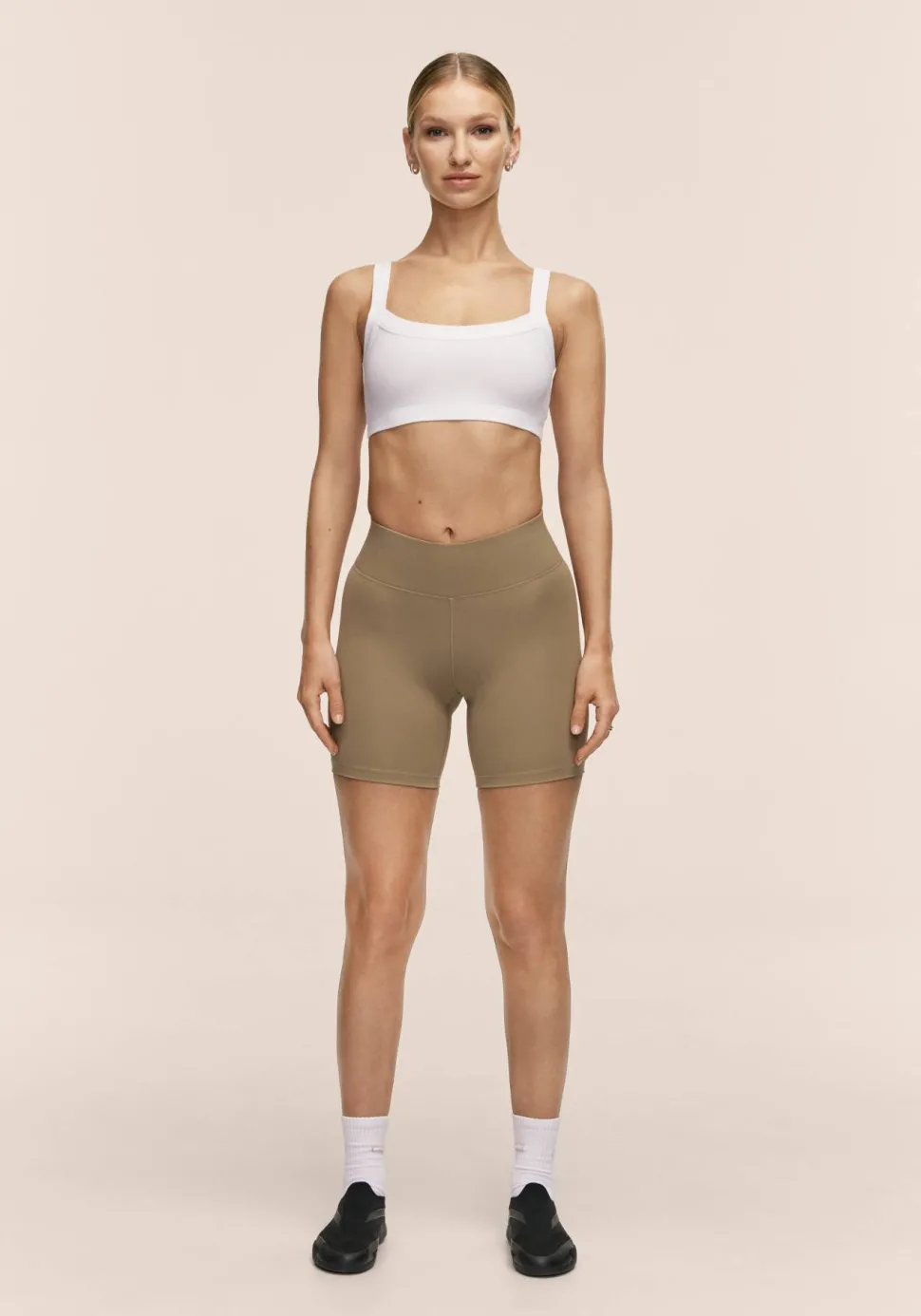 Casall Women's Regular Waist Biker Light Khaki