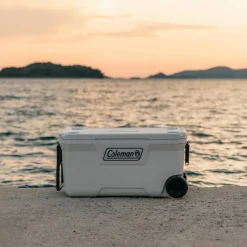 Coleman Xtreme Marine Wheeled 100 QT White