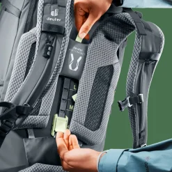 Deuter Aircontact Core 65+10 SL Graphite
