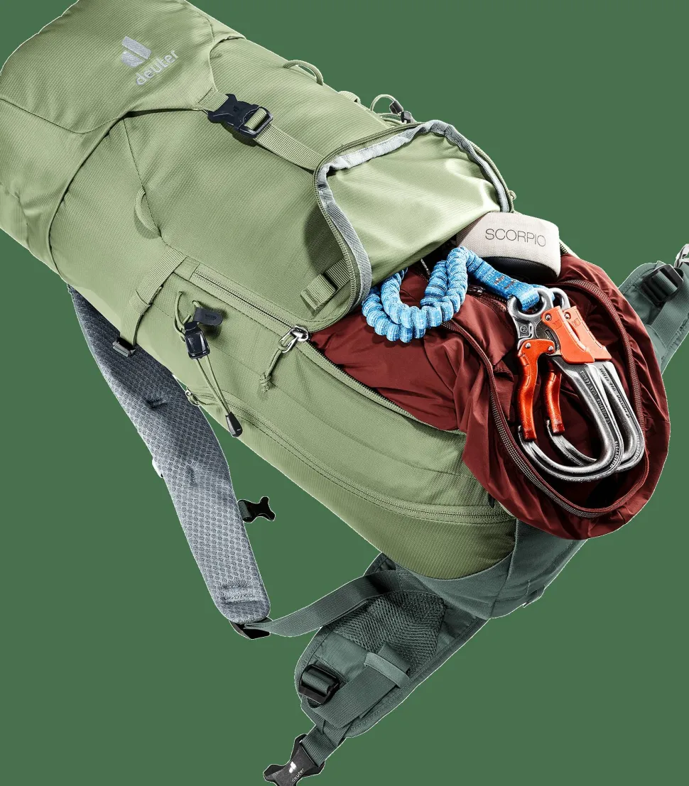 Deuter Men's Trail 24L Grove-ivy