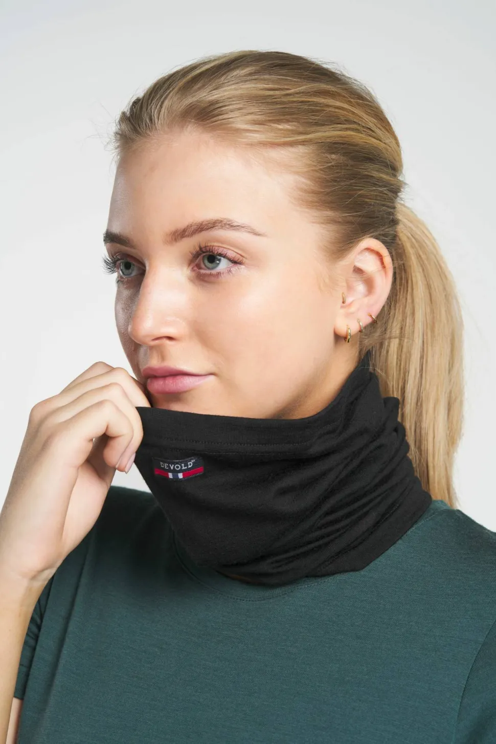 Devold Breeze Merino 150 Headover Black