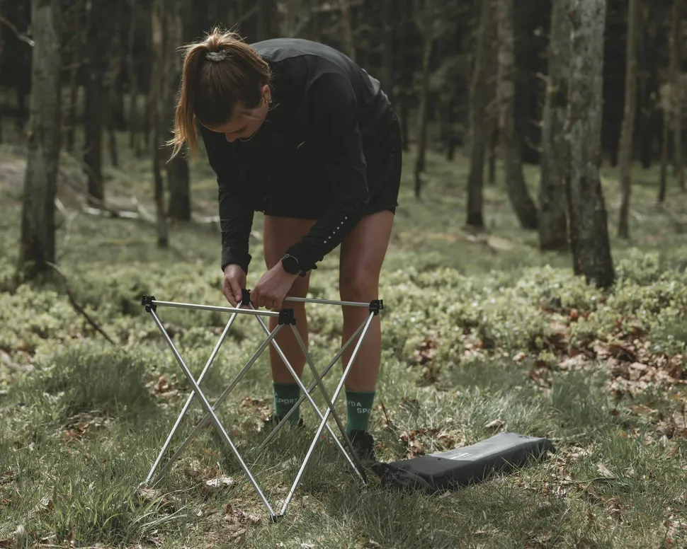 Easy Camp Blackthorn Table Silver