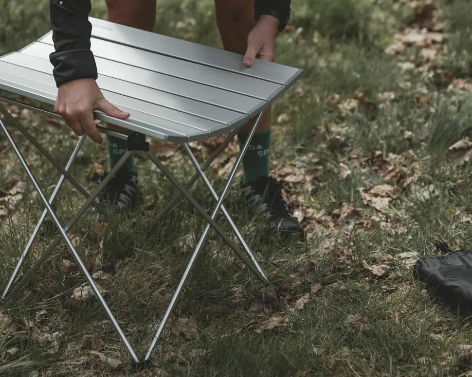 Easy Camp Blackthorn Table Silver