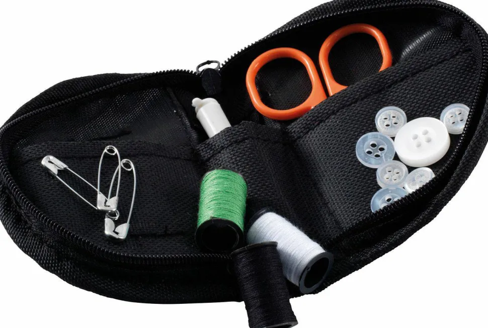 Easy Camp Sewing Kit Black
