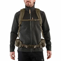 Fjällräven Singi 28 Dark Olive