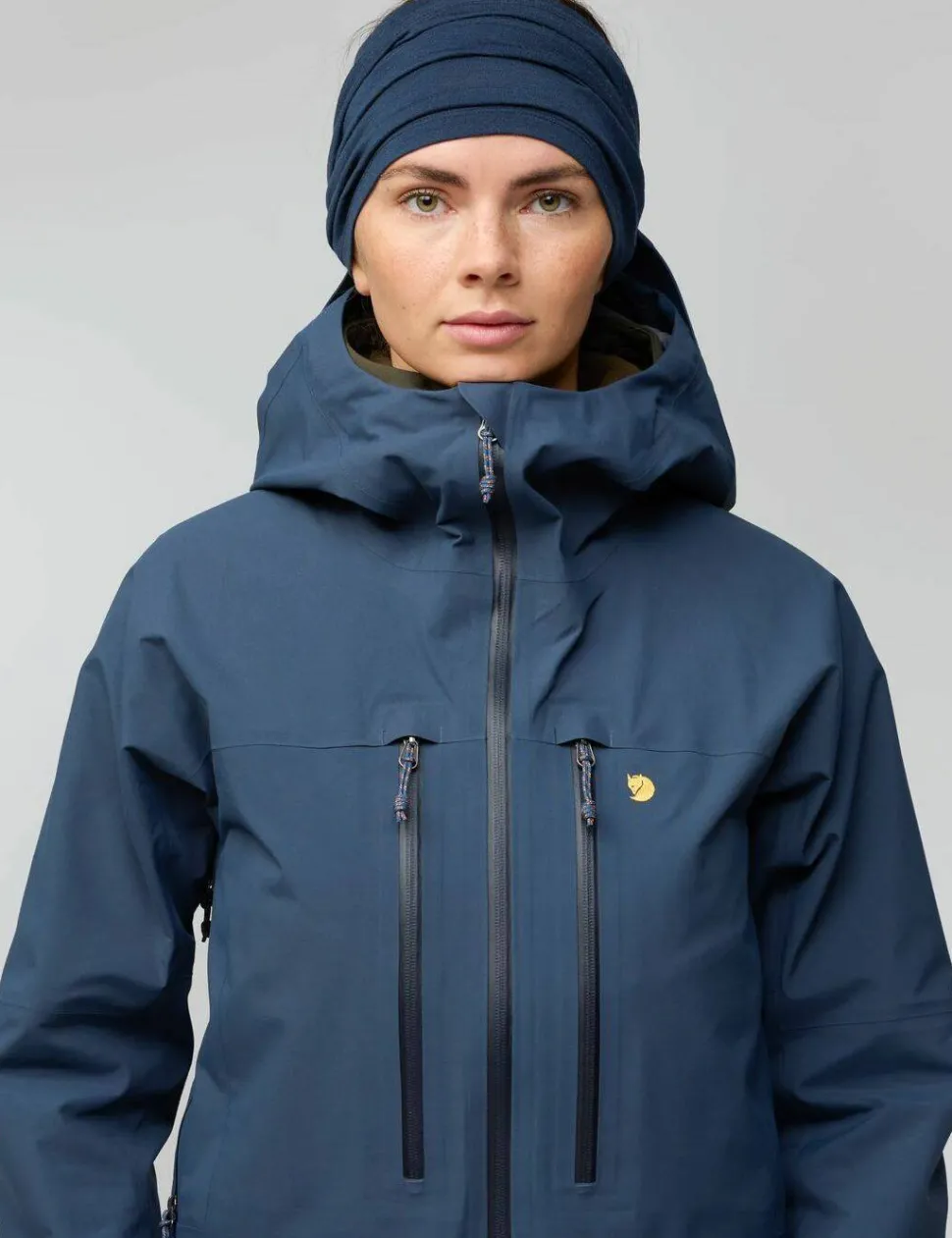 Fjällräven Women's Bergtagen GORE-TEX Pro Jacket Black