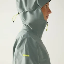 Haglöfs Women's L.I.M Airak GORE-TEX Jacket Dew Green