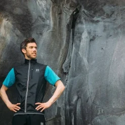 Hellner Biekkus Wind Vest Men's Black Beauty