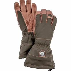 Hestra Hunters Gauntlet CZone Dark Forest