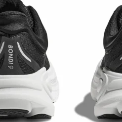 Hoka Women's Bondi 9 Black / White