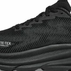 Hoka Women's Clifton 9 GORE-TEX Black / Black