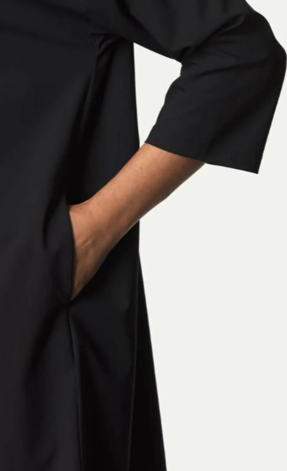 Houdini Women's Route Shirt Dress II True Black