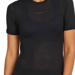 Icebreaker Women's Merino 75 Cool-Lite Featherlight Shortsleeve Crewe Black