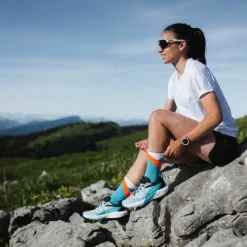 Incylence Trail Summits High Cascade