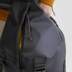 Klättermusen Ydalir Duffelbag 60L Raven