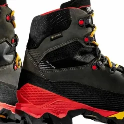La Sportiva Men's Aequilibrium LT Gore-Tex Black/yellow
