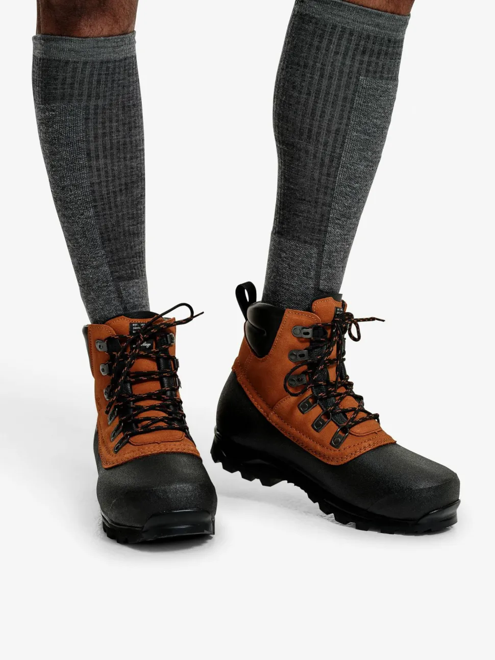 Lundhags Tjakke II Trekking Boot Mid Dark Almond
