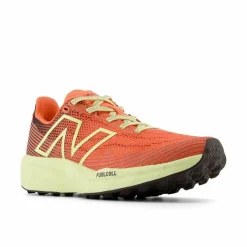 New Balance Women's Fuelcell Venym Gulf Red