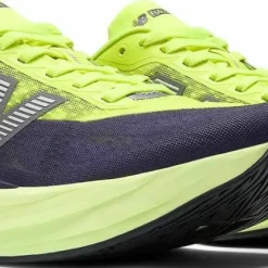 New Balance Women's Fuelcell Rebel V5 Alkaline Green