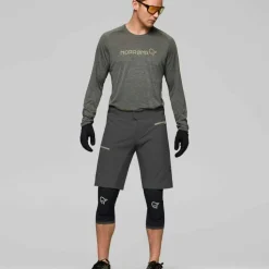 Norrøna Men's Fjørå Flex1 Shorts Beluga