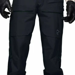 Norrøna Men's Lofoten GORE-TEX Insulated Short Pants Caviar Black