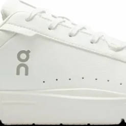 On Men's The Roger Advantage White/White