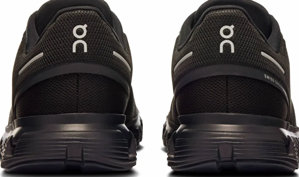 On Women’s Cloud 6 Black/Black