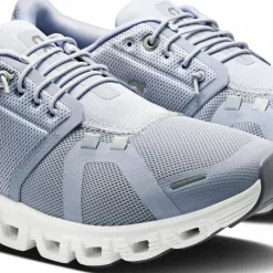 On Women's Cloud 6 Nimbus / White