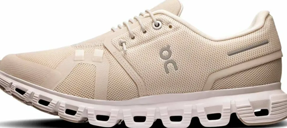 On Women's Cloud 6 Pearl/White