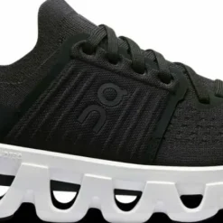 On Women's Cloudswift 4 Black/White