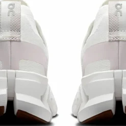 On Women's Cloudswift 4 White/Lily