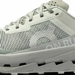 On Women's Cloudultra 3 Iceberg/Glacier