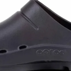 OOFOS Unisex Oocloog Black