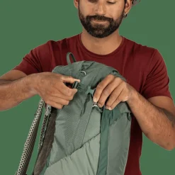 Osprey Men's Stratos 34 Pine Leaf Green