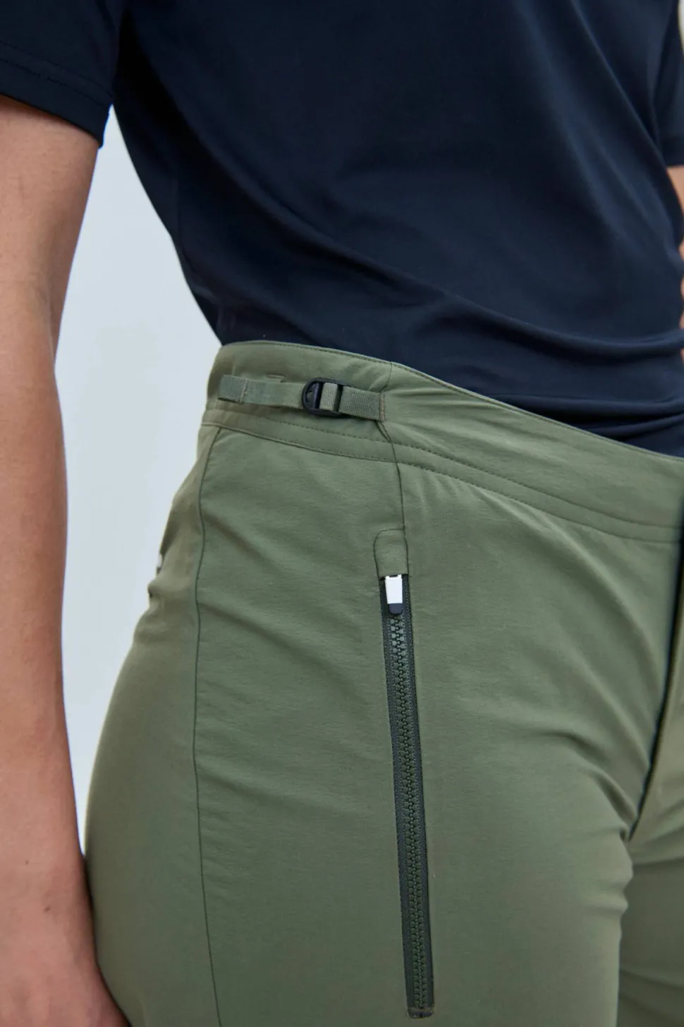 POC Women's Essential Enduro Shorts Epidote Green