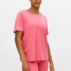 Röhnisch Women's Team Logo Tee Fruit Dove