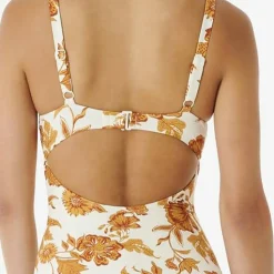 Rip Curl Women's Oceans Together D-Cup One Piece Shell