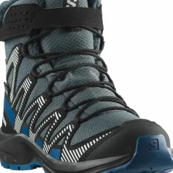 Salomon Juniors' XA PRO V8 Winter ClimaSalomon Turbulence/Black/Dark Blue